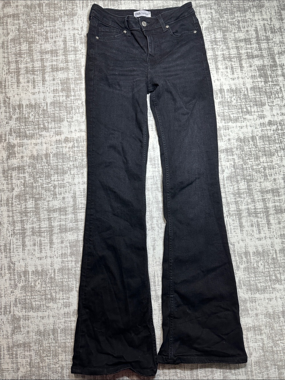 Zara Black Flare Jeans with High Waist - Size US 6